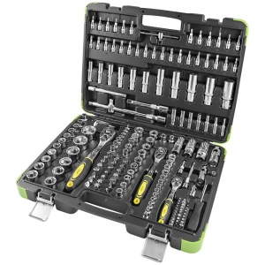 179-OS. TÖÖRIISTAKOMPLEKT PAD 1 / 4"+3 / 8"+1 / 2" +TORX. CHROME JBM